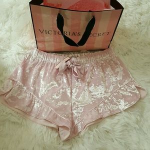 Autentic short pajamas Victoria secret
